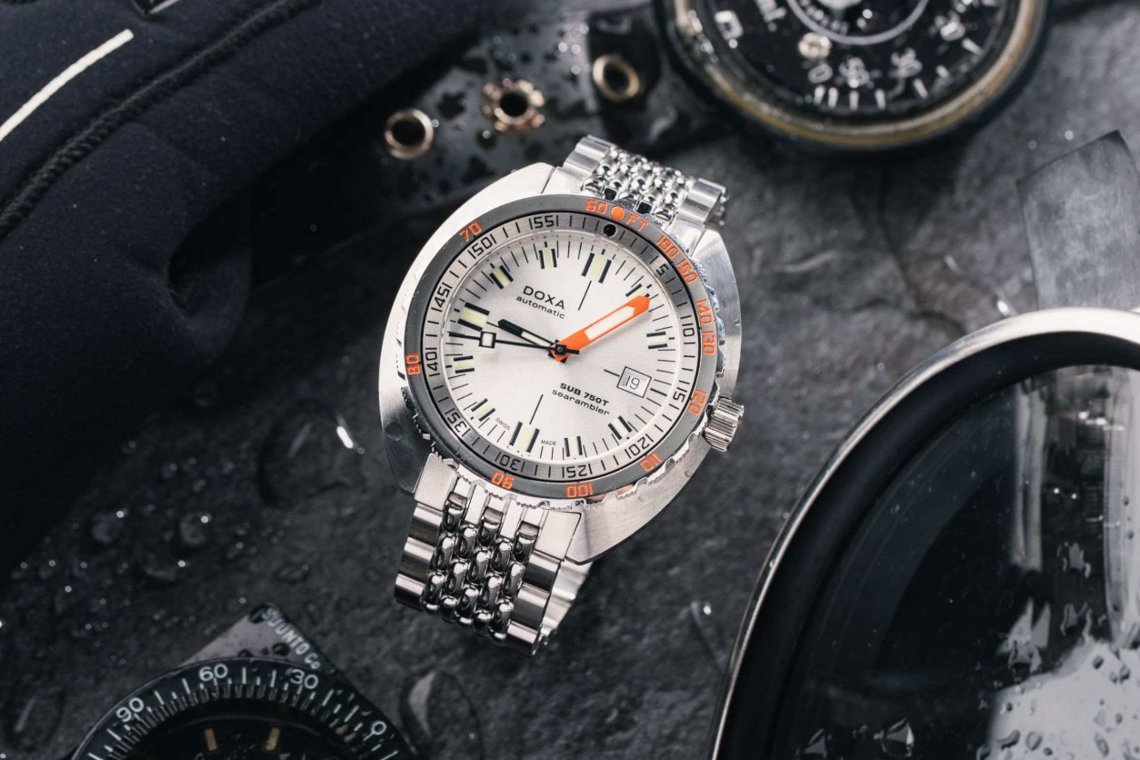 Наручные часы Doxa Sub 750T 825.10.021.10 (2)